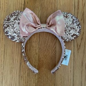 Disney Park Sequin Rose Gold Minnie Ears